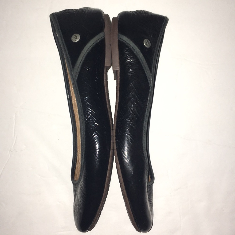 UGG black flats size 7 Good condition. - Picture 4 of 16